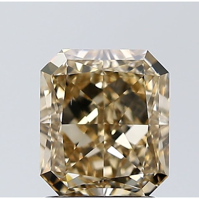 2.01 ct Radiant Fancy Light Yellowish Brown natural diamond