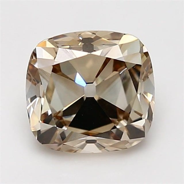 3.01 ct Cushion Fancy Light Brown natural diamond