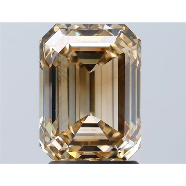 2.70 ct Emerald Fancy Light Yellowish Brown natural diamond