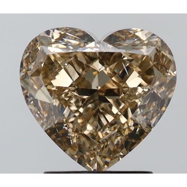3.01 ct Heart Fancy Light Brown natural diamond