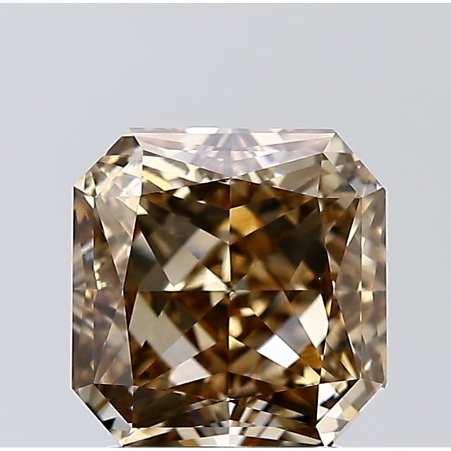 3.01 ct Radiant Fancy Yellowish Brown natural diamond