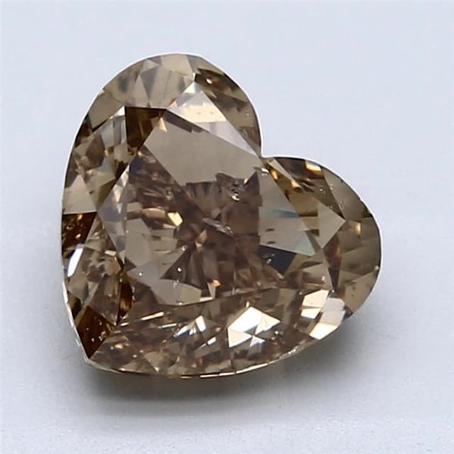 3.01 ct Heart Fancy Yellow Brown natural diamond