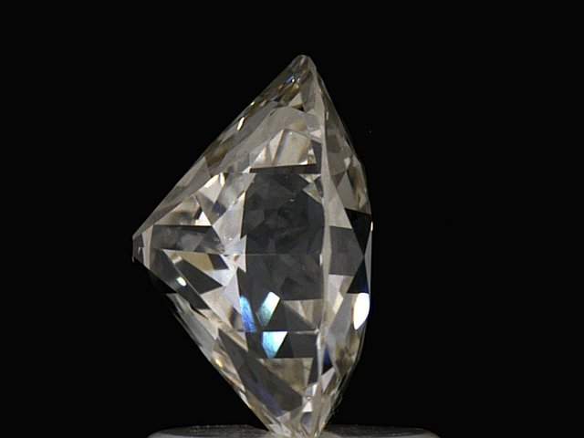 2.15 ct Round L · Faint Brown natural diamond